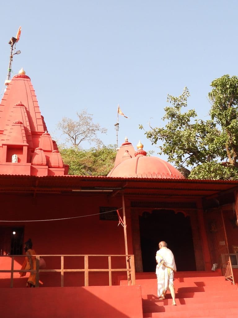 abu_chandrashekhar_mahadev_mandir_4.jpg
