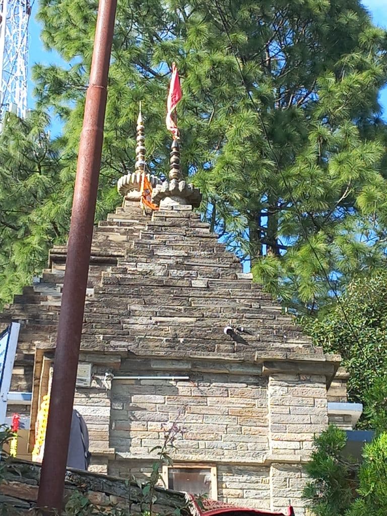almora_kasar_devi_mandir_20.jpg