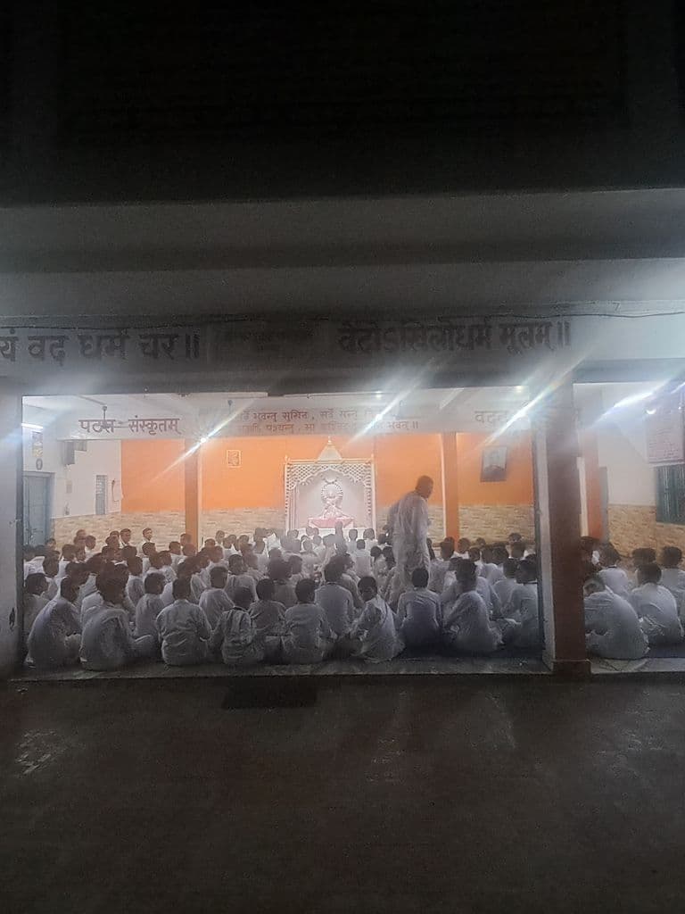 bareilly_trivati_nath_mandir_13.jpg