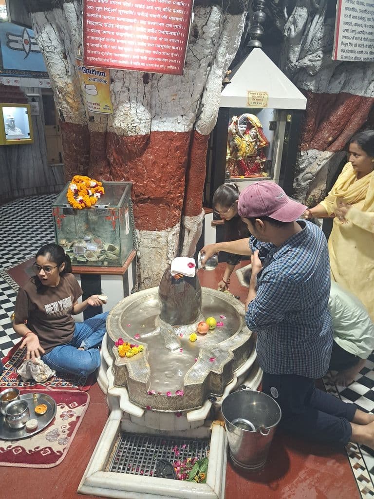 bareilly_trivati_nath_mandir_5.jpg