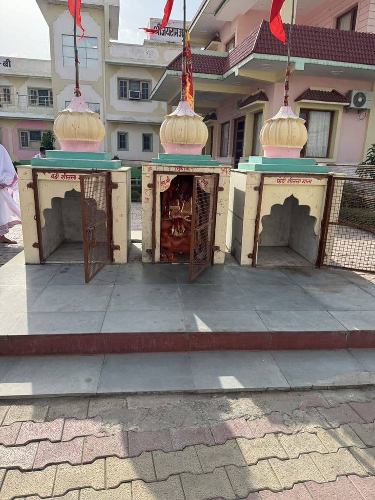 beri_jayaram_ashram_1.jpg