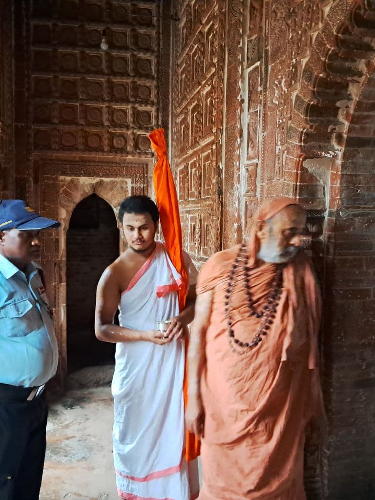 bishnupur_madan_mohan_mandir_5.jpg