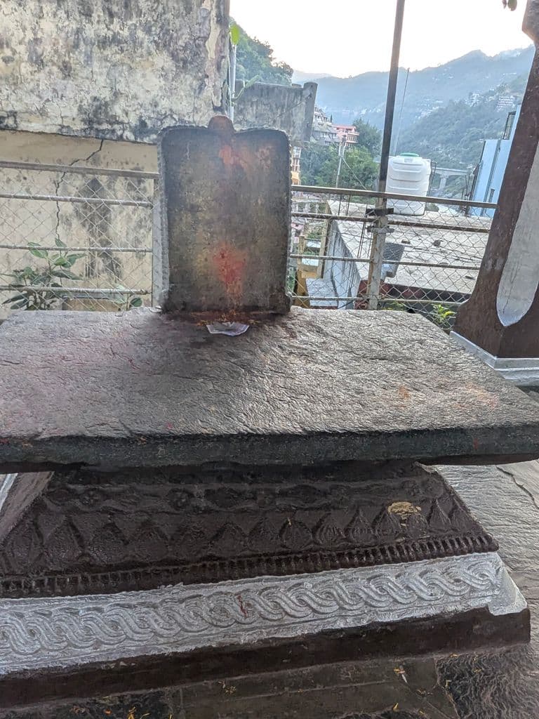 devprayag_raghunath_mandir_20.jpg