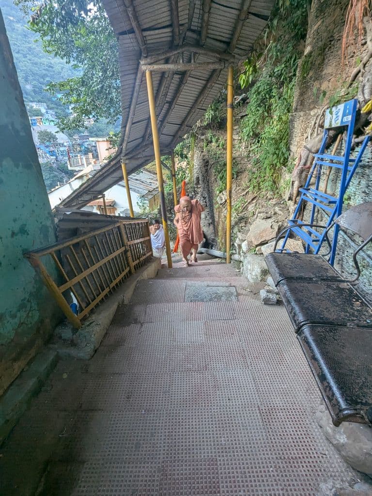 devprayag_raghunath_mandir_21.jpg