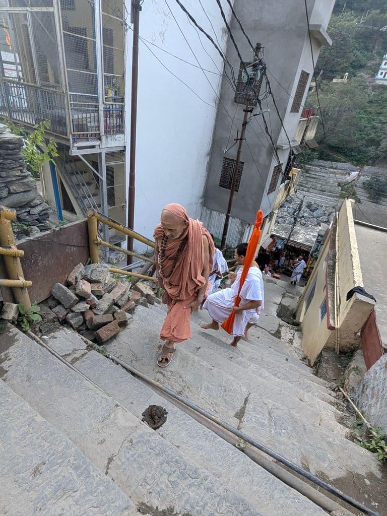 devprayag_raghunath_mandir_5.jpg