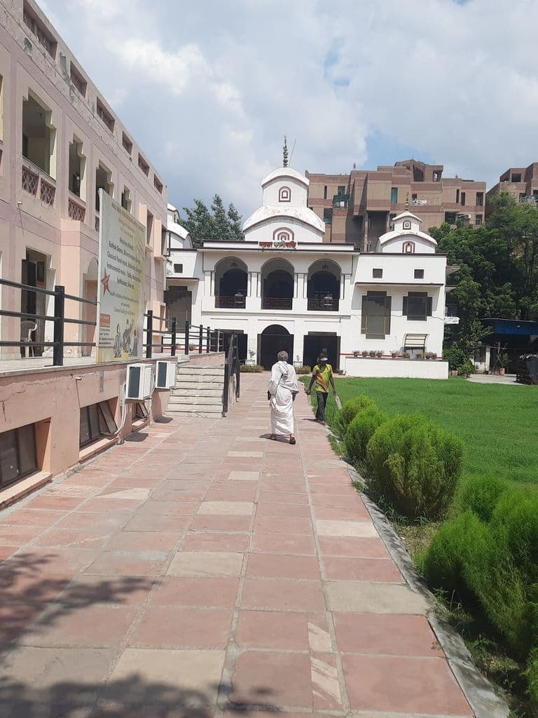 gautam_buddha_nagar_kalibari_1.jpg