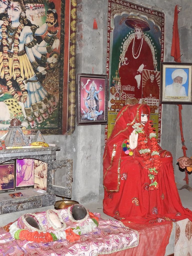 jalloke_mata_mandir_5.jpg
