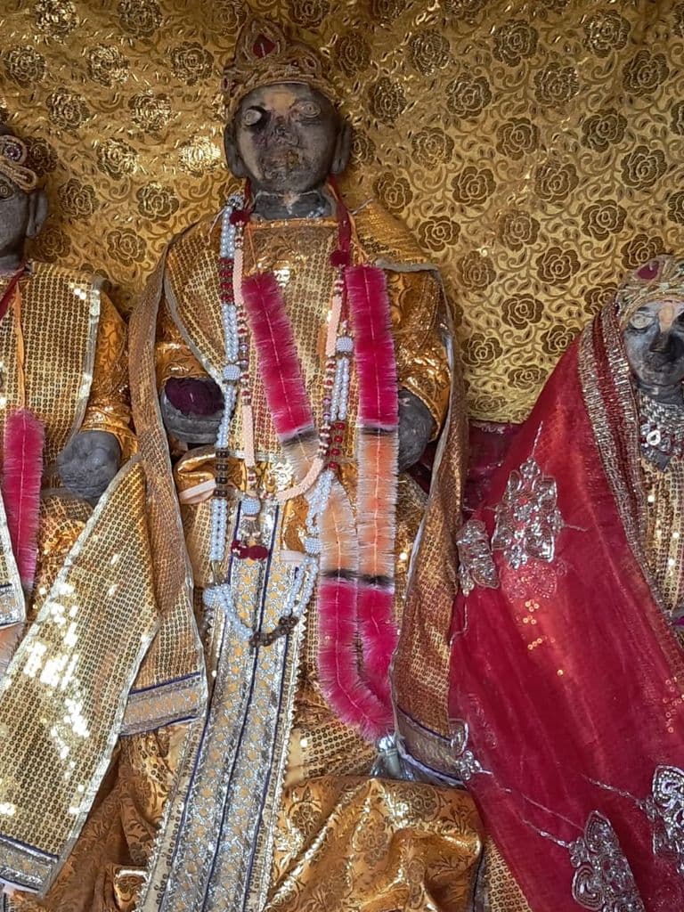 kangra_masoor_temple_16.jpg