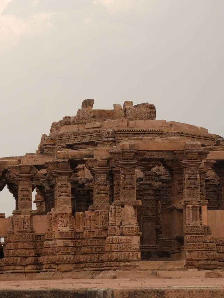 kiradu_shiva_temple_16.jpg