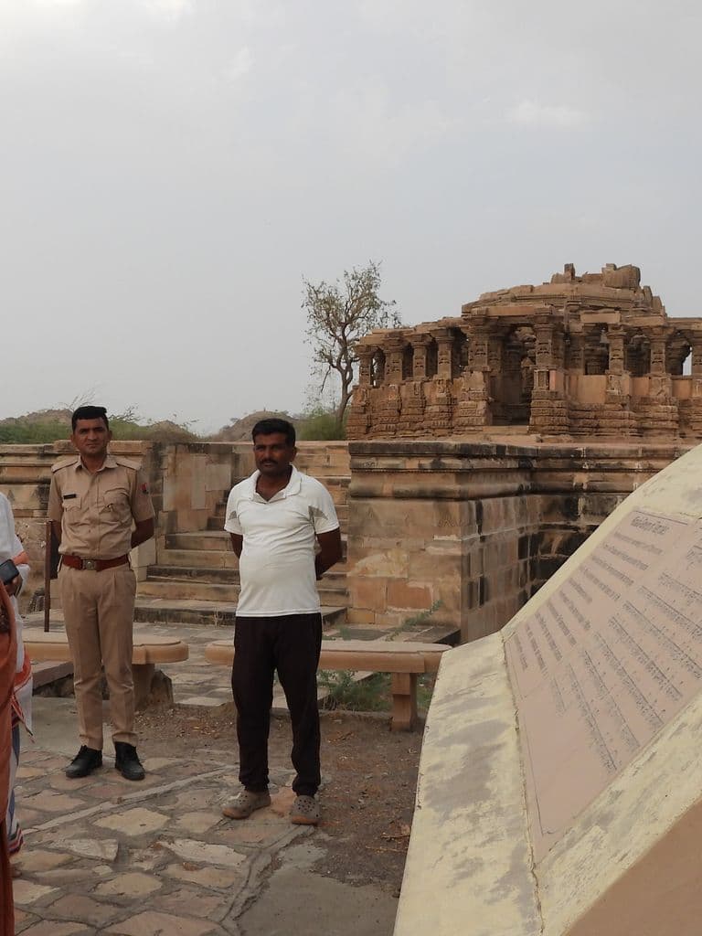 kiradu_shiva_temple_3.jpg
