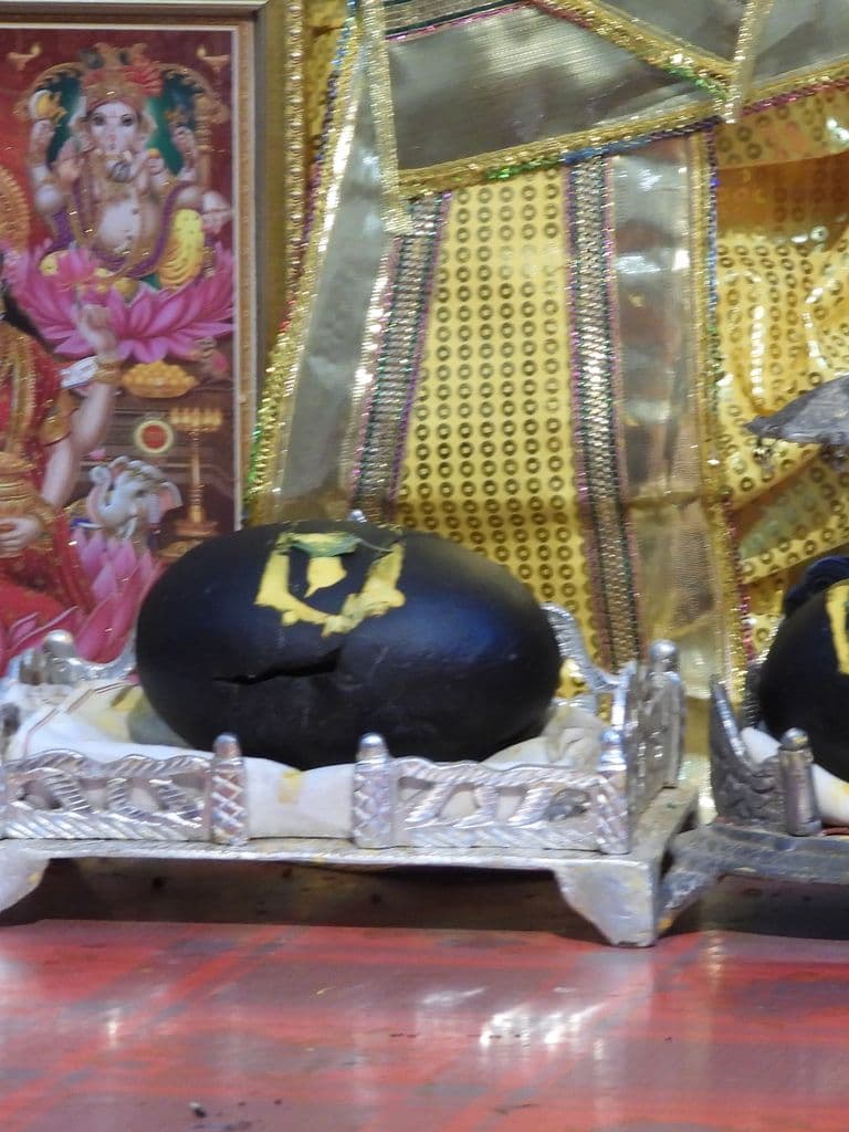 kodamadesar_dhuna_ashram_5.jpg