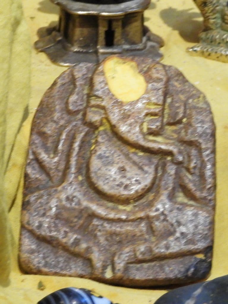 kodamadesar_dhuna_ashram_6.jpg