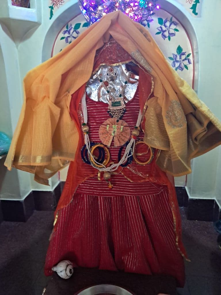 kodamadesar_mataji_mandir_9.jpeg