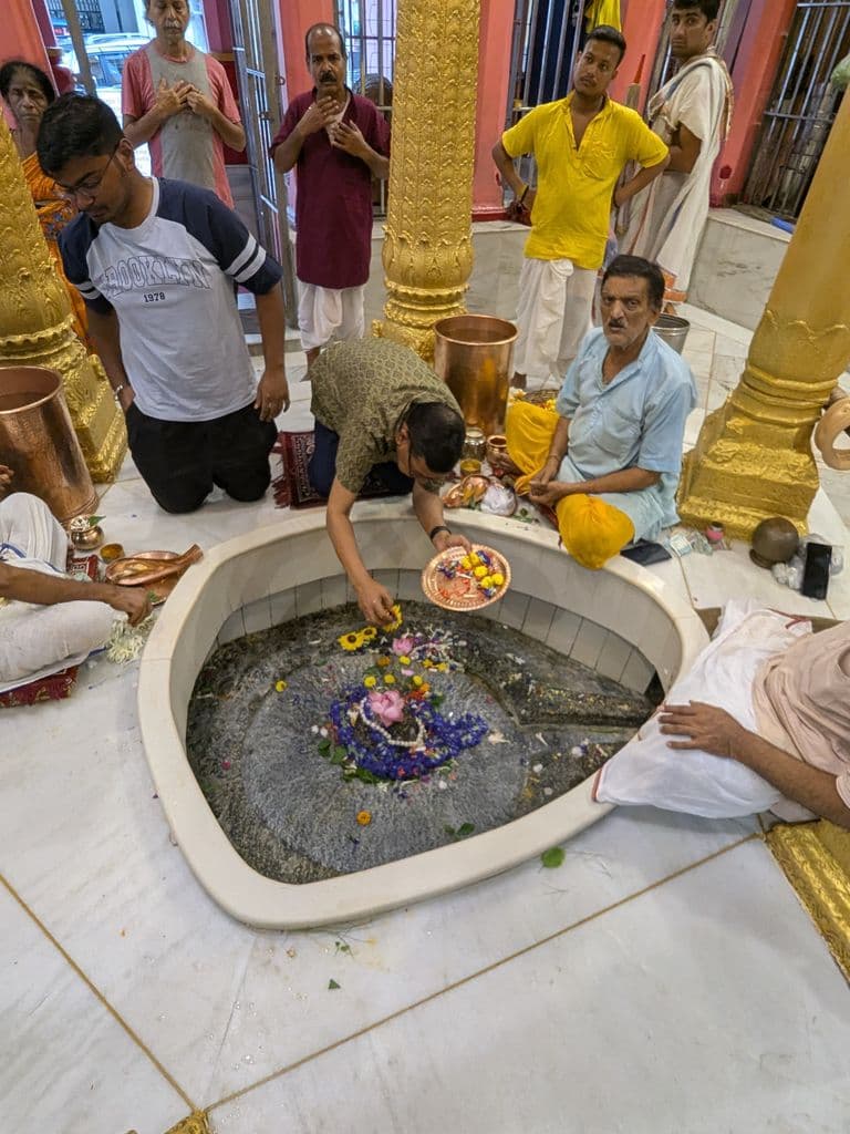 kolkata_kalighat_kali_mandir_12.jpg