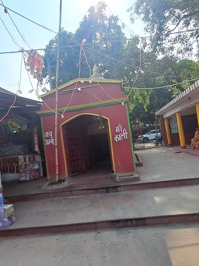 mahishmati-ugratara-mandir_11.jpg