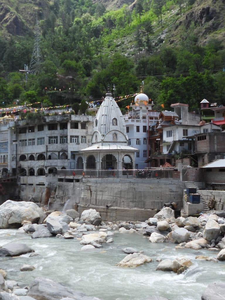 manikaran_shiva_mandir_12.jpg