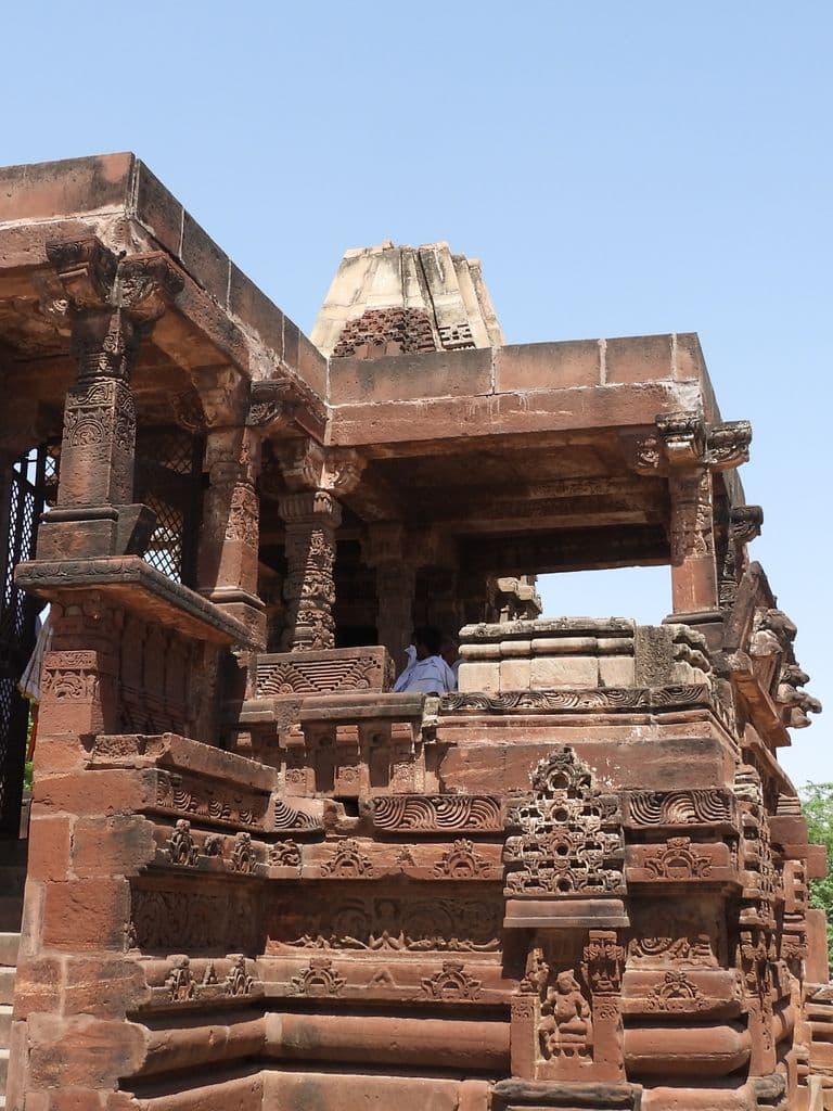 osian_vishnu_temple_8.jpg