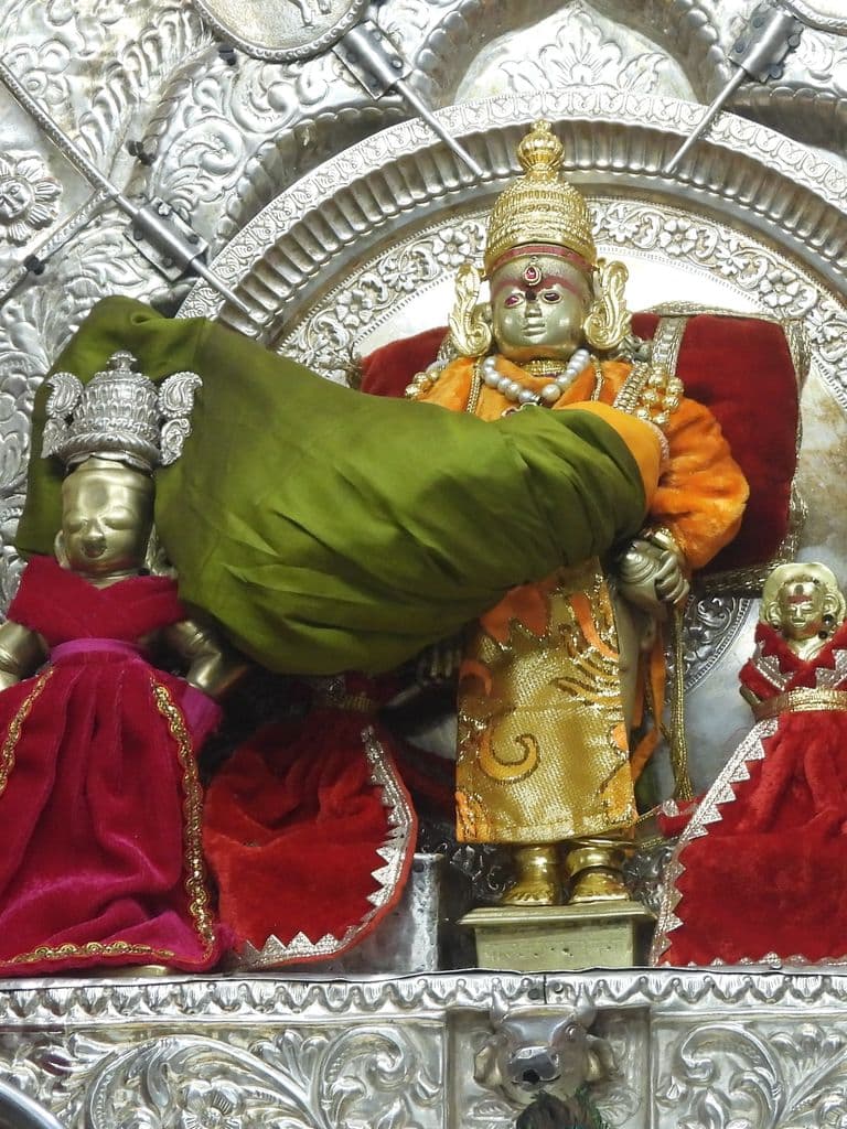 Gavateel Mandir Paithan