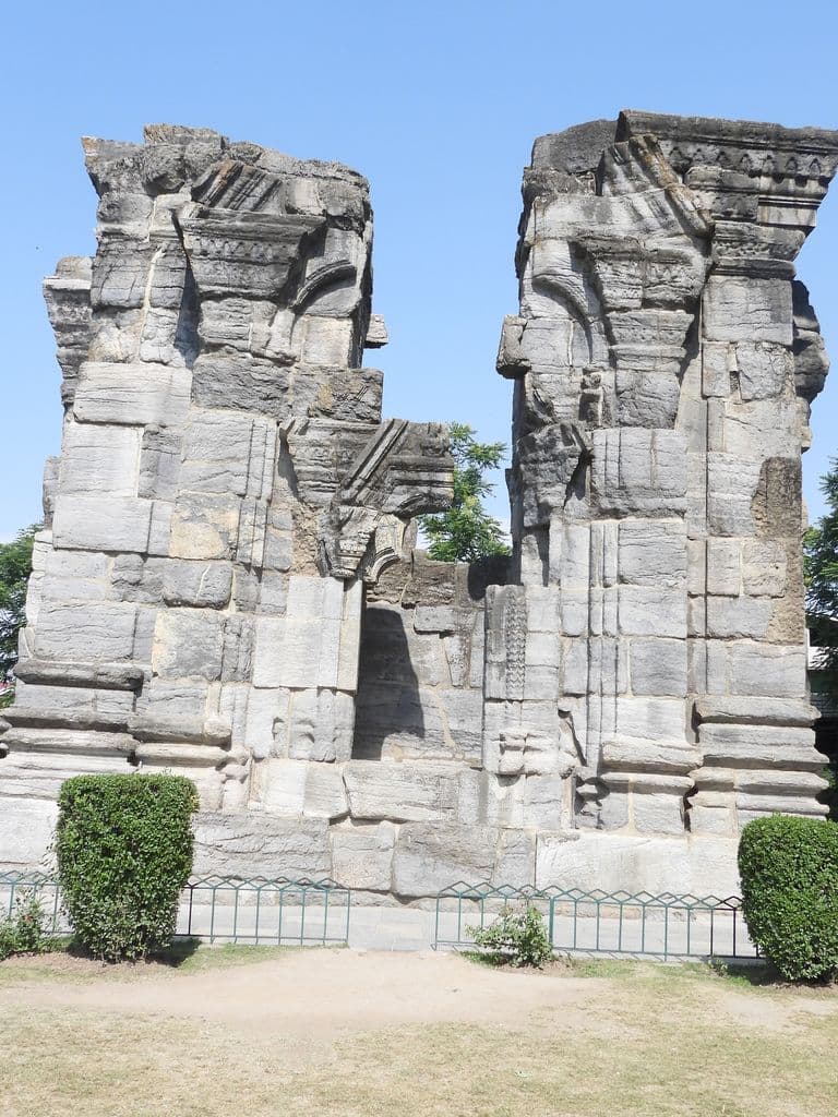pattan_shankaragaurishvara_mandir_8.jpg