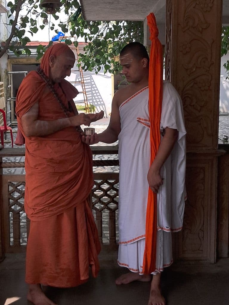 pilibhit_gauri_shankar_mandir_4.jpg