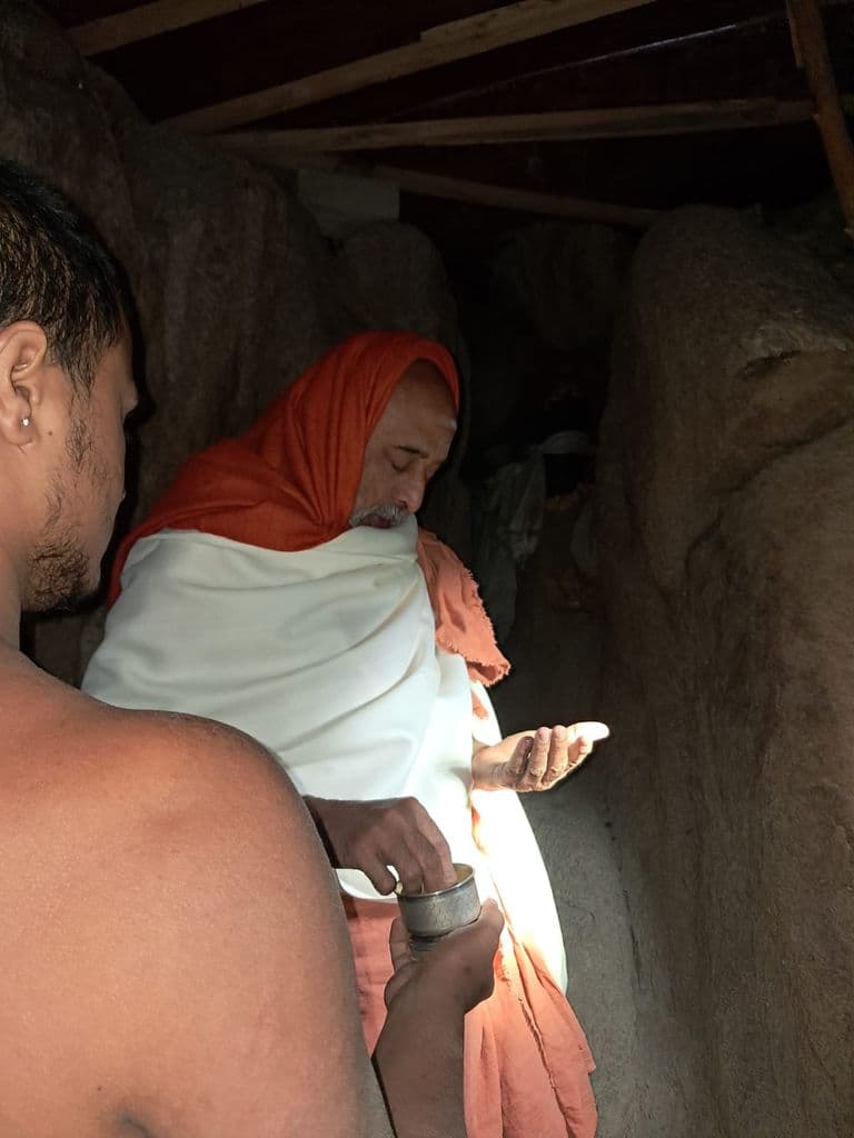 rimpoche_shiva_linga_6.jpg