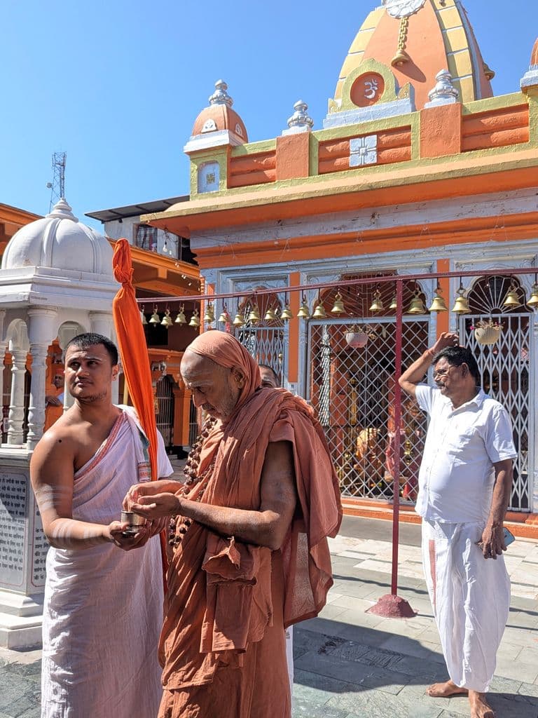 srinagar_kamaleshwar_mahadev_mandir_4.jpg