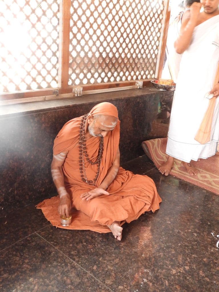 srinagar_kheer_bhawani_mandir_12.jpg