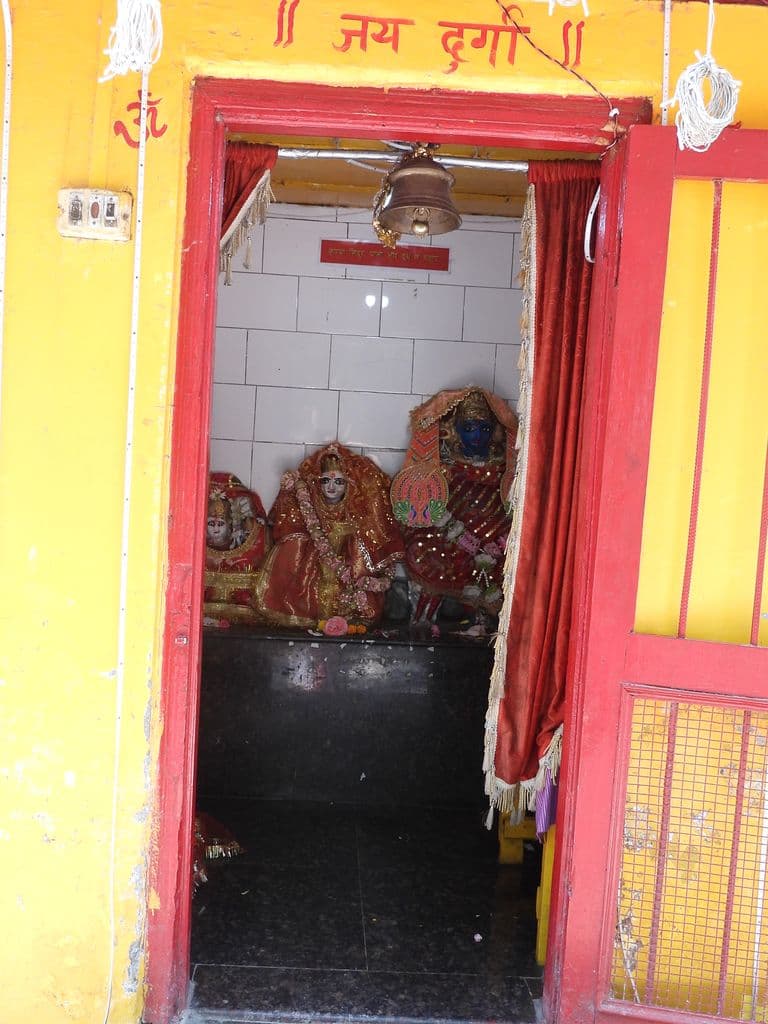 srinagar_kheer_bhawani_mandir_14.jpg