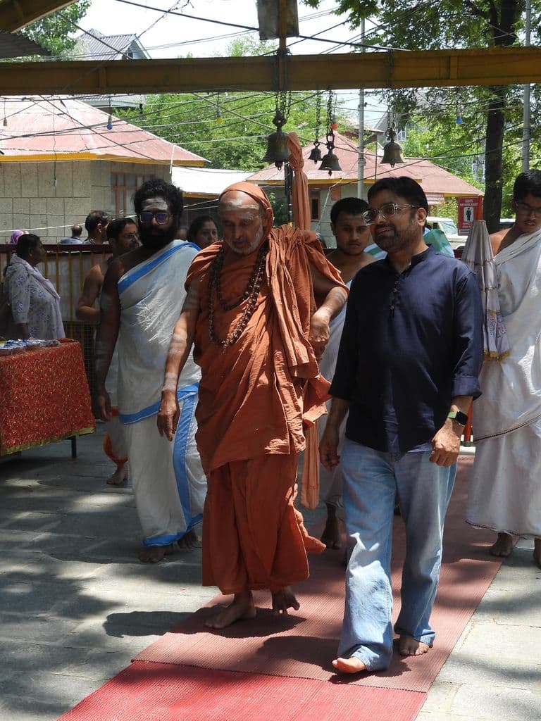 srinagar_kheer_bhawani_mandir_19.jpg