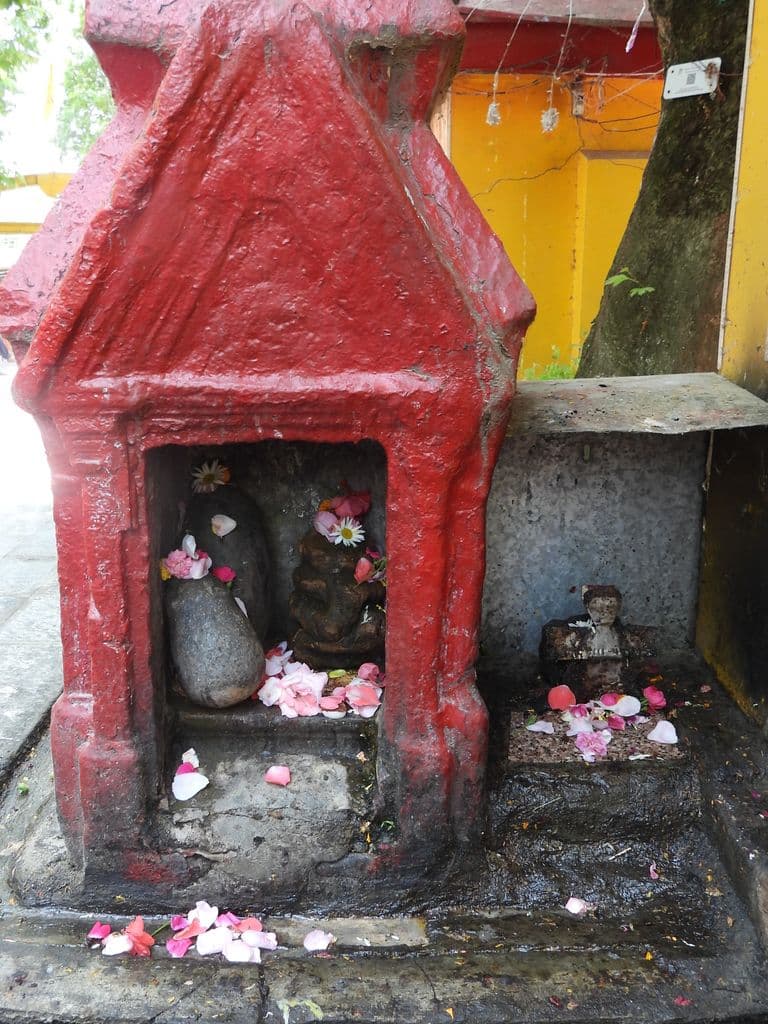 srinagar_kheer_bhawani_mandir_5.jpg