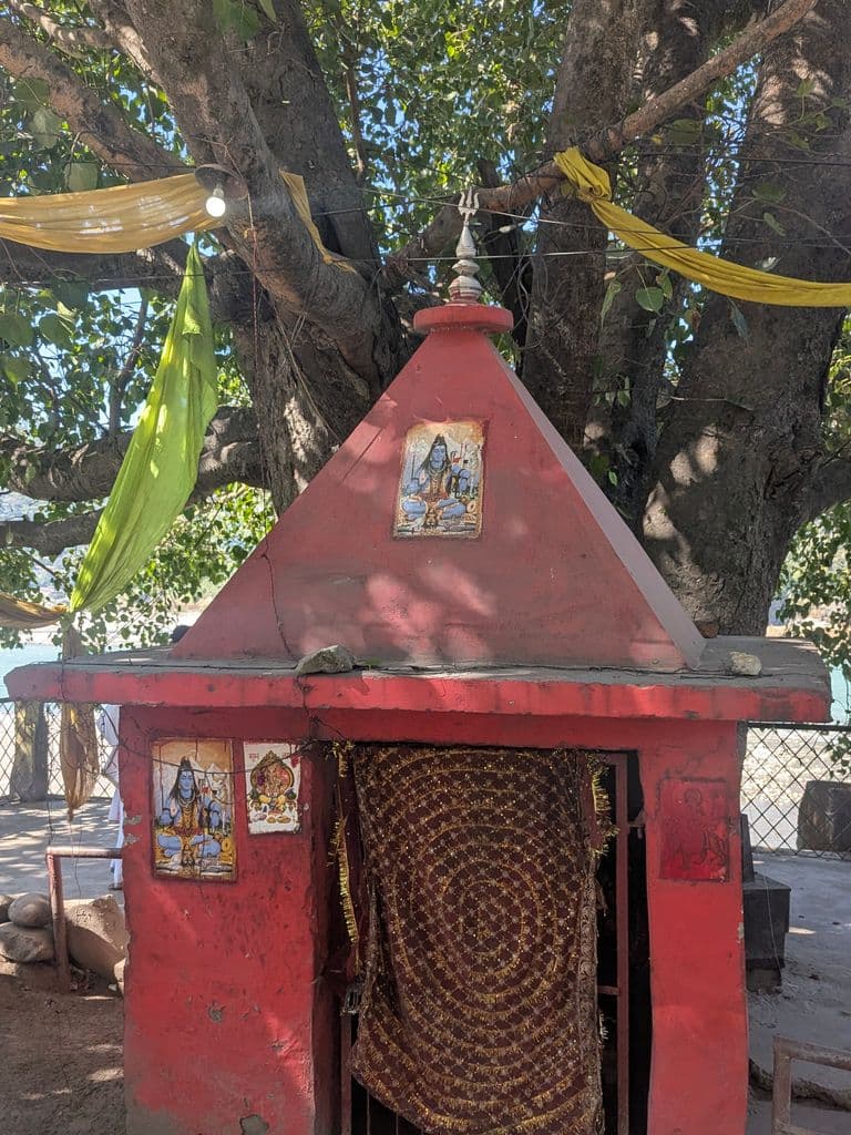 srinagar_shree_chakra_sthan_5.jpg