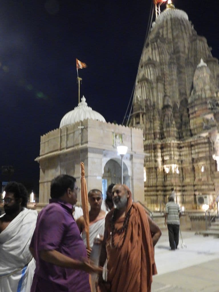 vadnagar_hatkeshwara_mandir_18.jpg