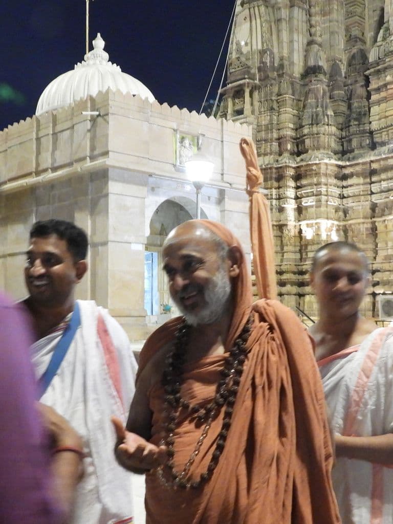 vadnagar_hatkeshwara_mandir_19.jpg