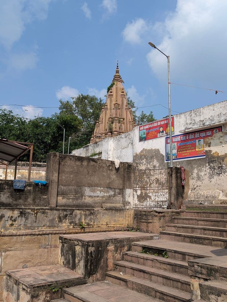 varanasi_rameshwar_mahadev_mandir_1.jpg