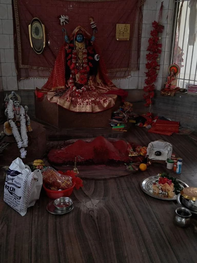 badarpur_kali_mandir_4.jpg