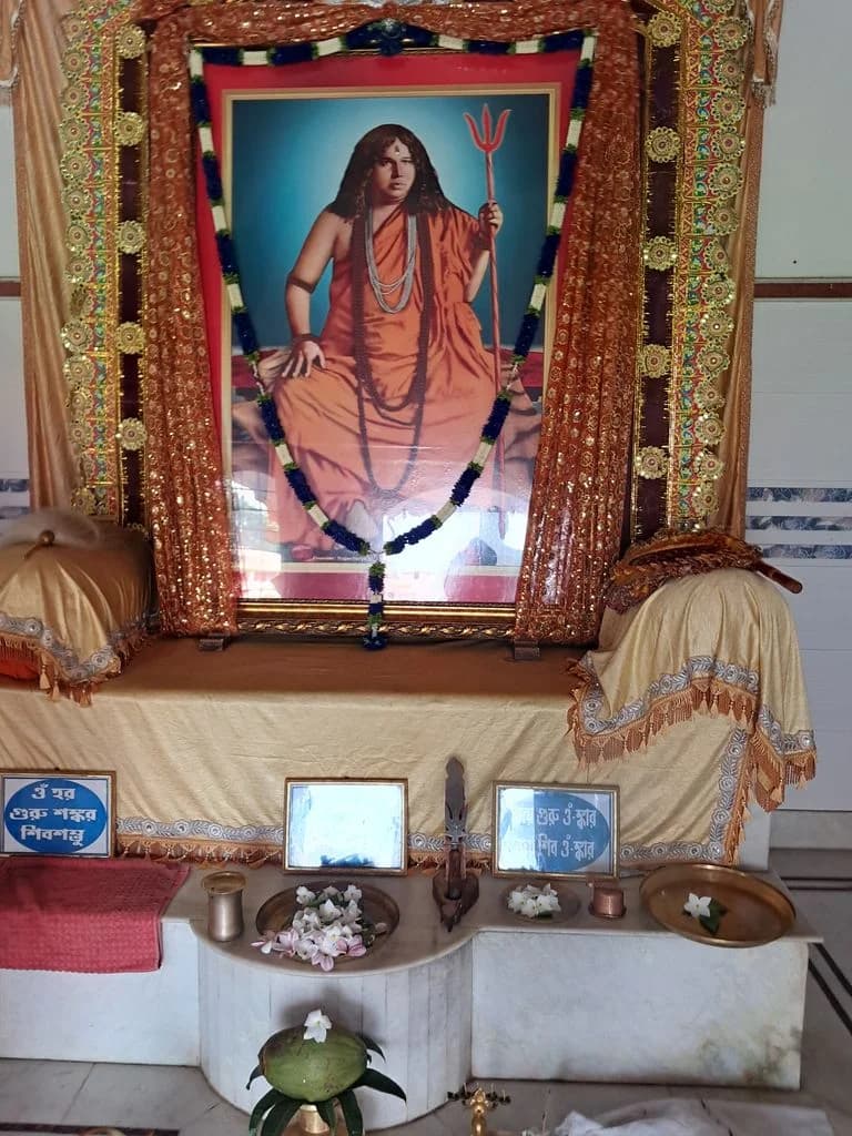 bardhaman_shiva_mandir_4.jpg
