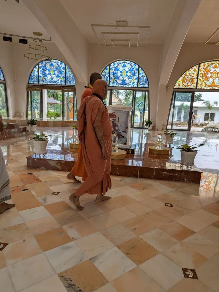 devghar_rikhia_ashram_7.jpg
