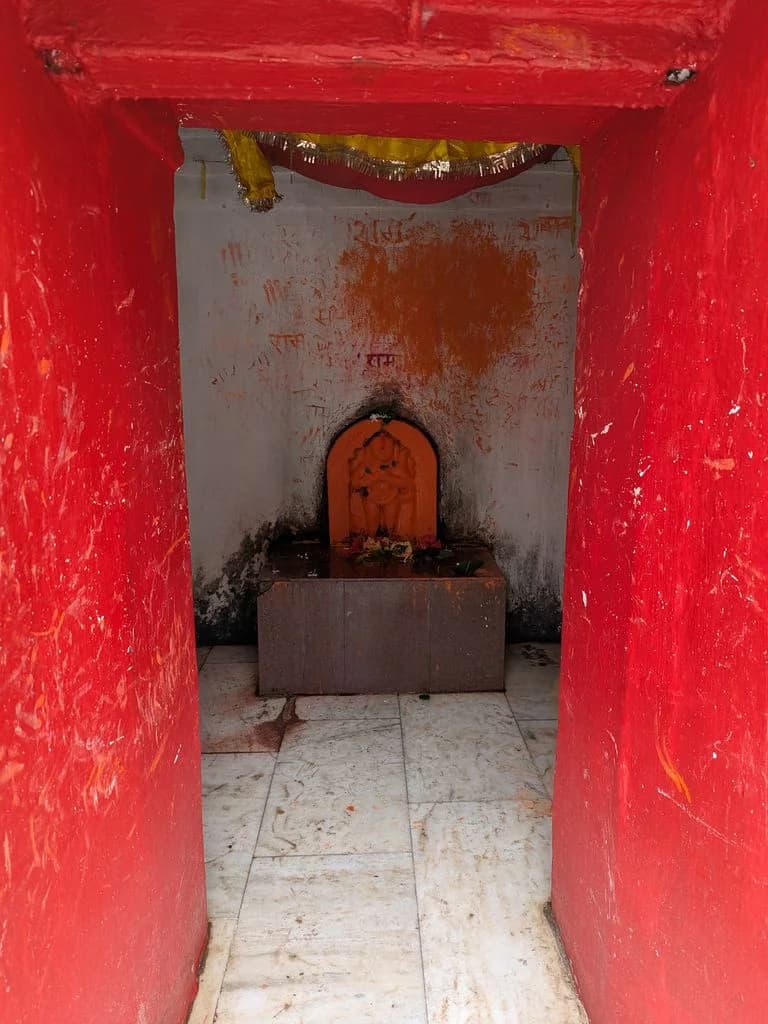 harilajori_shiva_temple_15.jpg