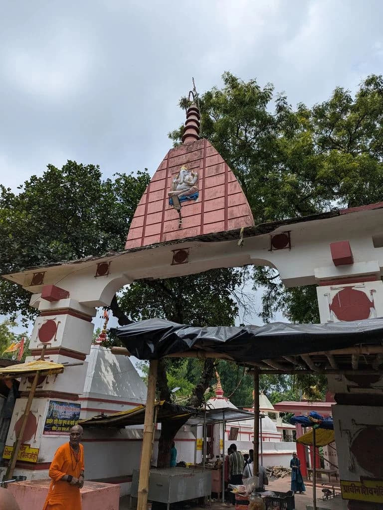 harilajori_shiva_temple_2.jpg