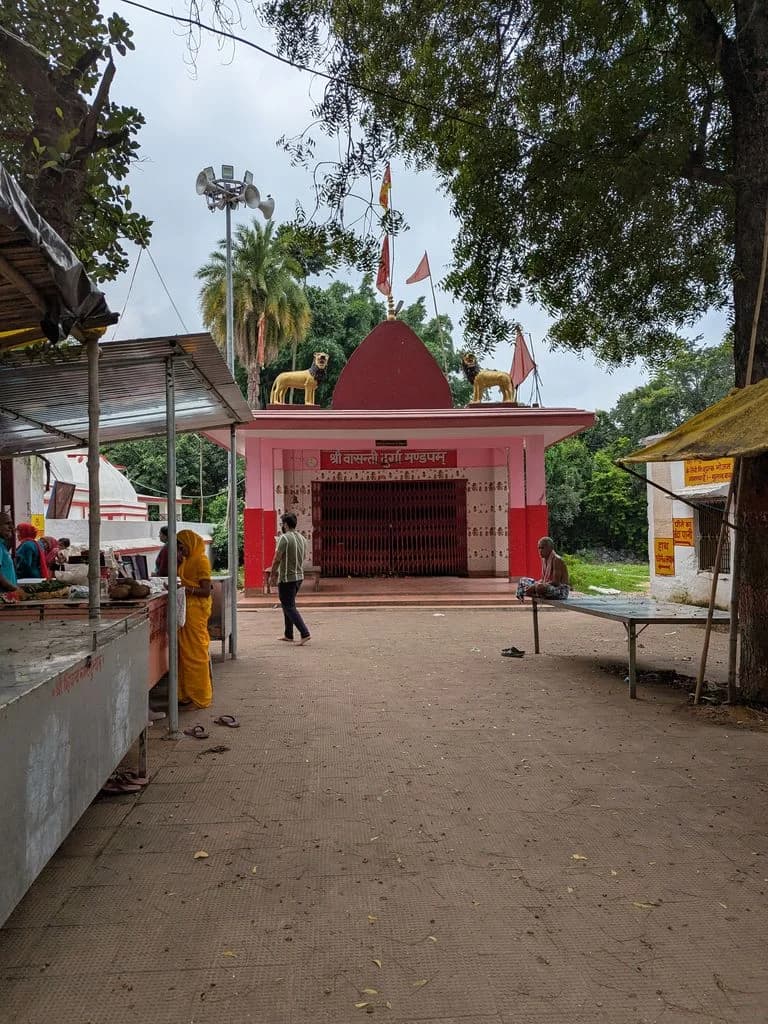 harilajori_shiva_temple_3.jpg