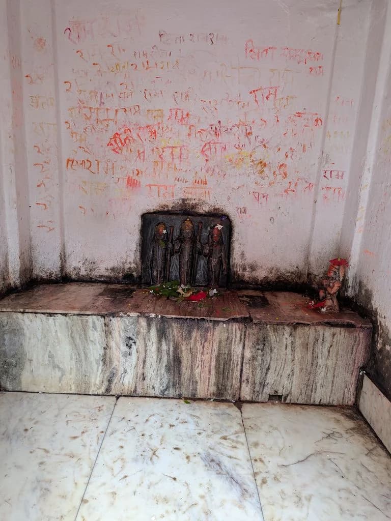 harilajori_shiva_temple_9.jpg