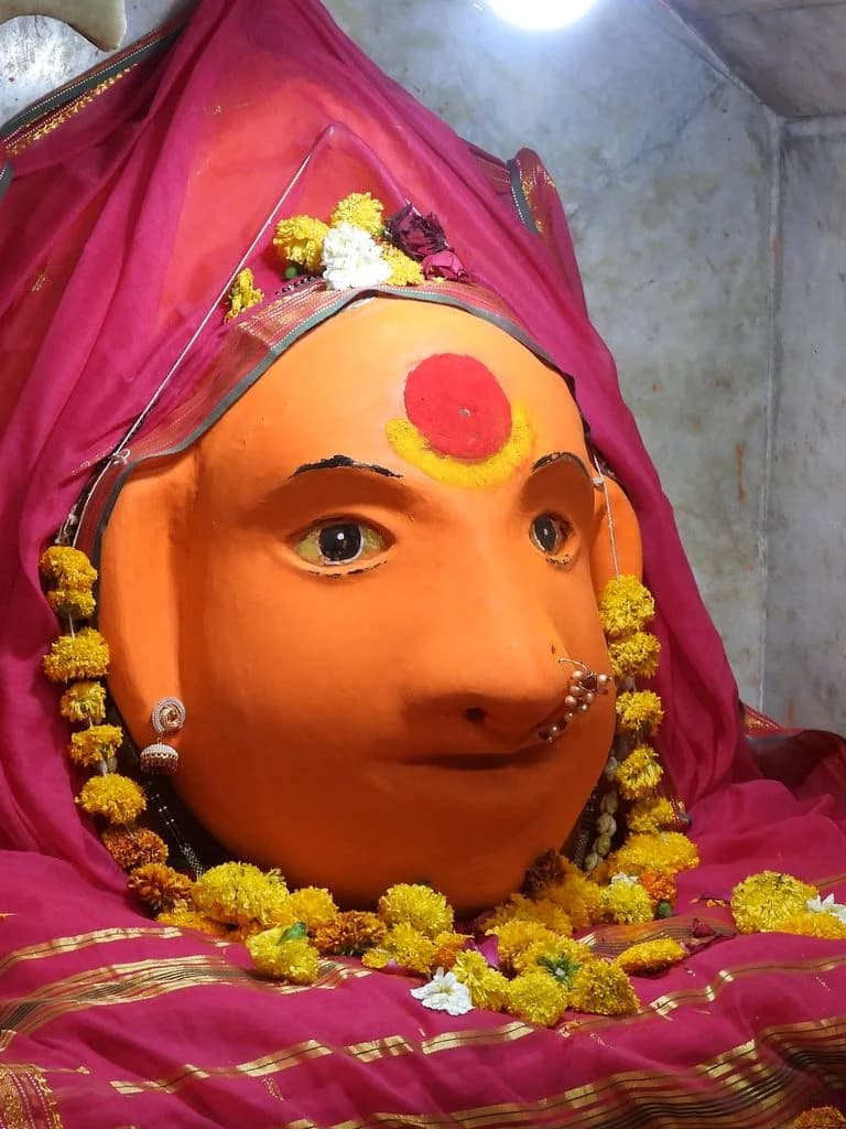 Shri Kamakshidevi Mandir Karanja