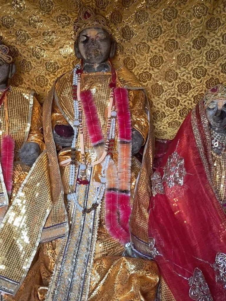 kangra_masoor_temple_16.jpg
