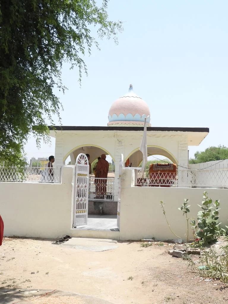 khimsar_shiva_mandir_3.jpg