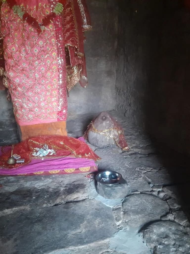 kiramchi_temples_12.jpg