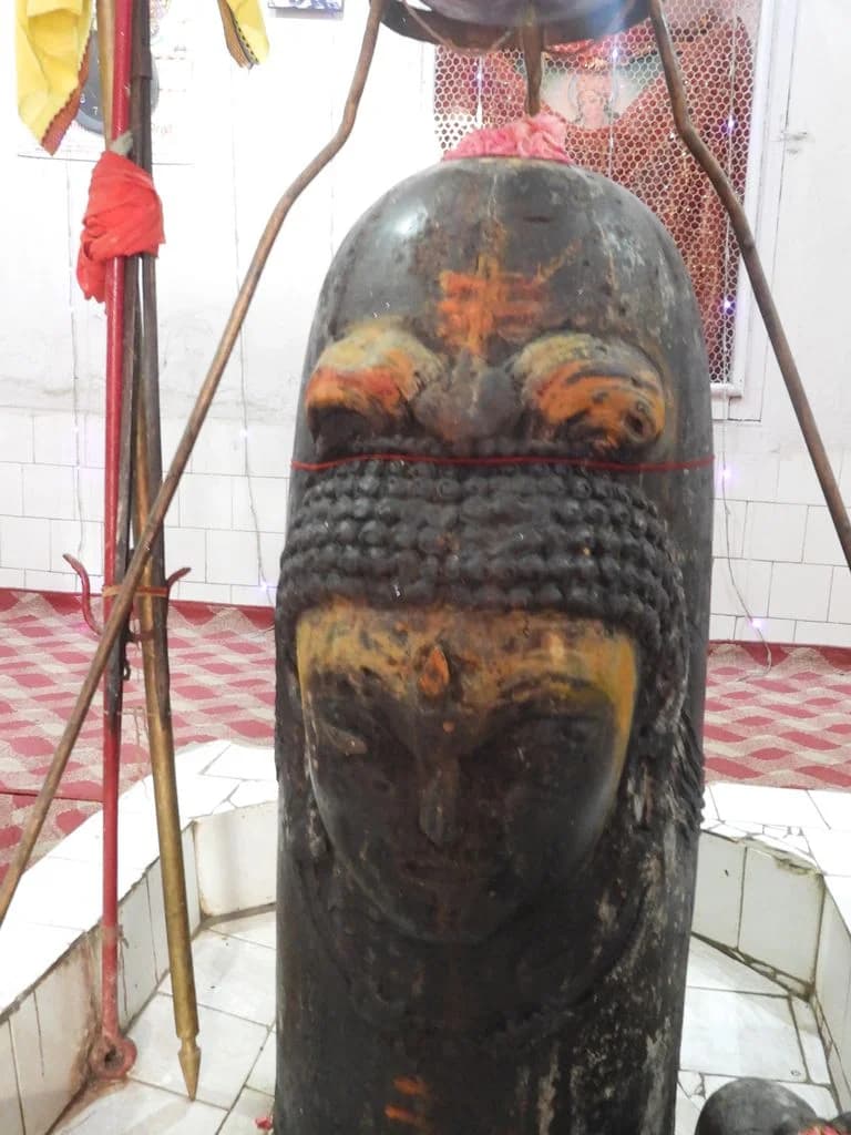 kotitirtha_shiva_linga_9.jpg