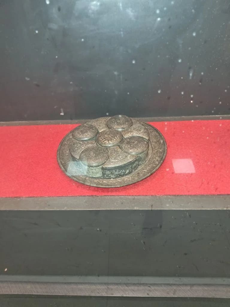 lucknow_state_museum_1.jpg