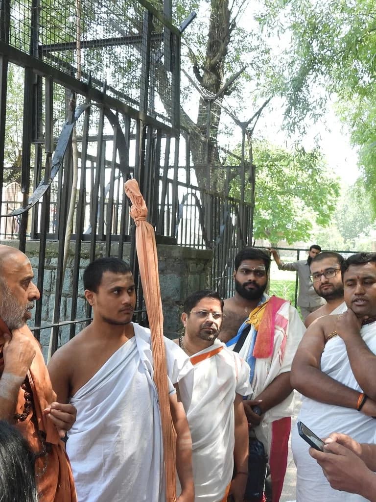 manasbal_shiva_mandir_11.jpg