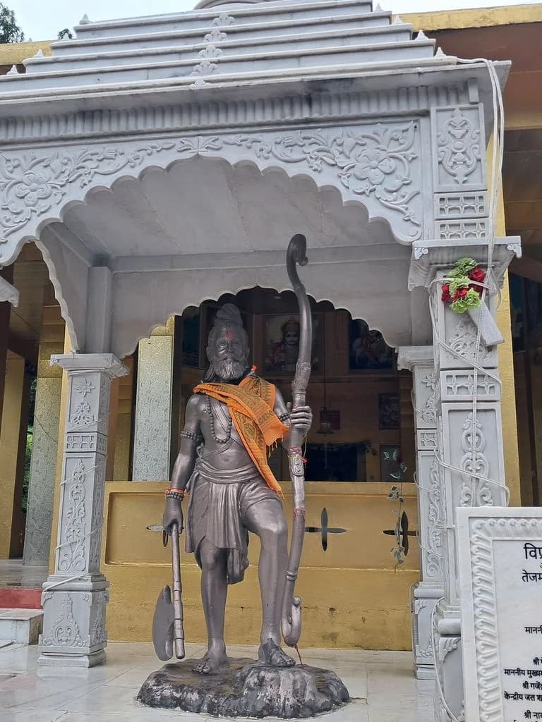 parashurama_kunda_3.jpg