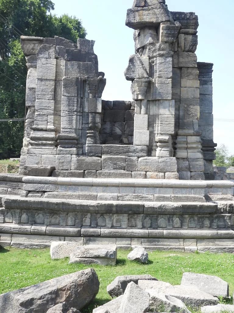 pattan_sugandhesa_mandir_17.jpg
